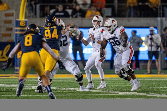 Sep 9, 2023; Berkeley, California, USA; Auburn Tigers quarterback Payton Thorne (1) prepares to pass the football during the second quarter against the California Golden Bears at California Memorial Stadium. Mandatory Credit: Neville E. Guard-USA TODAY Sports